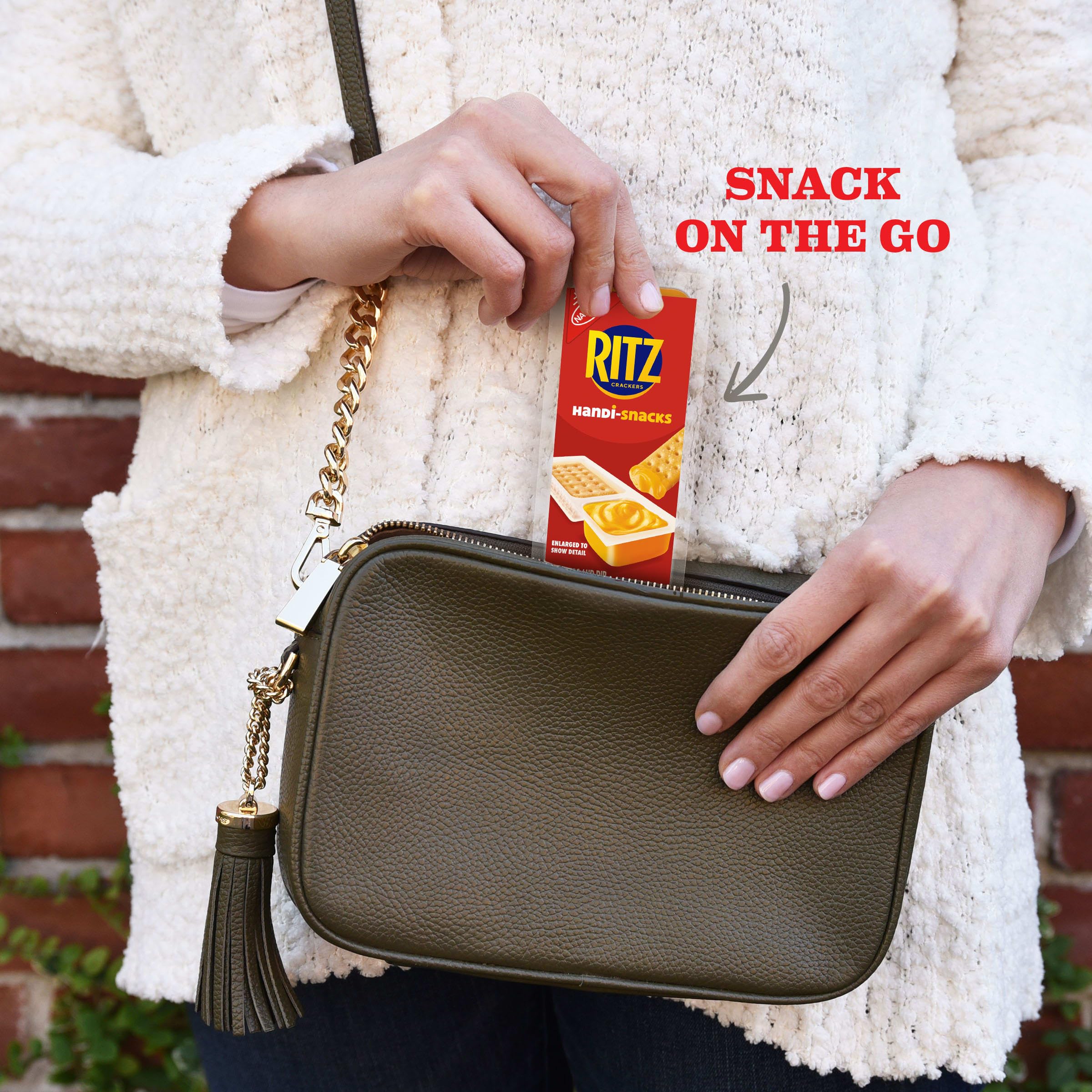 Handi-Snacks RITZ Crackers 'N Cheesy Dip Snack Packs, 10 Snack Packs - Image 8