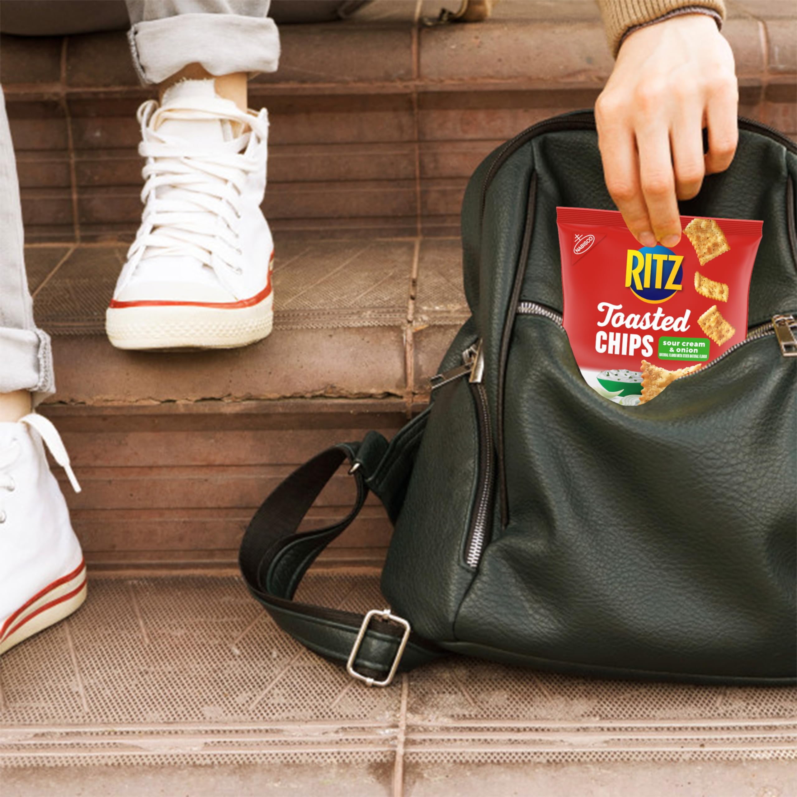 Nabisco Cracker Variety Pack, RITZ Toasted Chips, Wheat Thins Snacks Whole Grain Wheat Crackers and Triscuit Minis Whole Grain Wheat Vegan Crackers, 40 Snack Packs - Image 7
