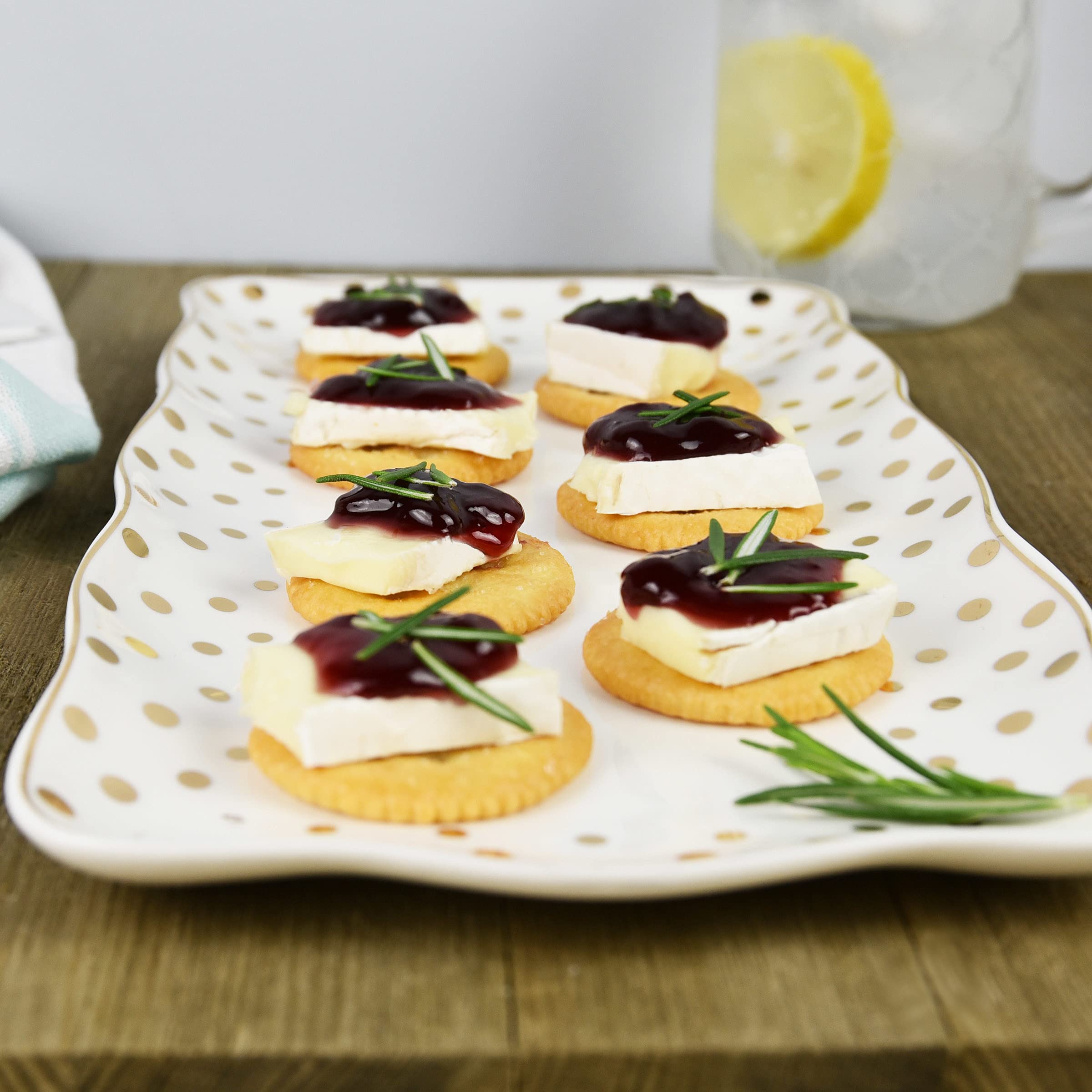 RITZ Hint of Salt Crackers, Snacks for Kids and Adults, Lunch Snacks, 13.7 oz - Image 6