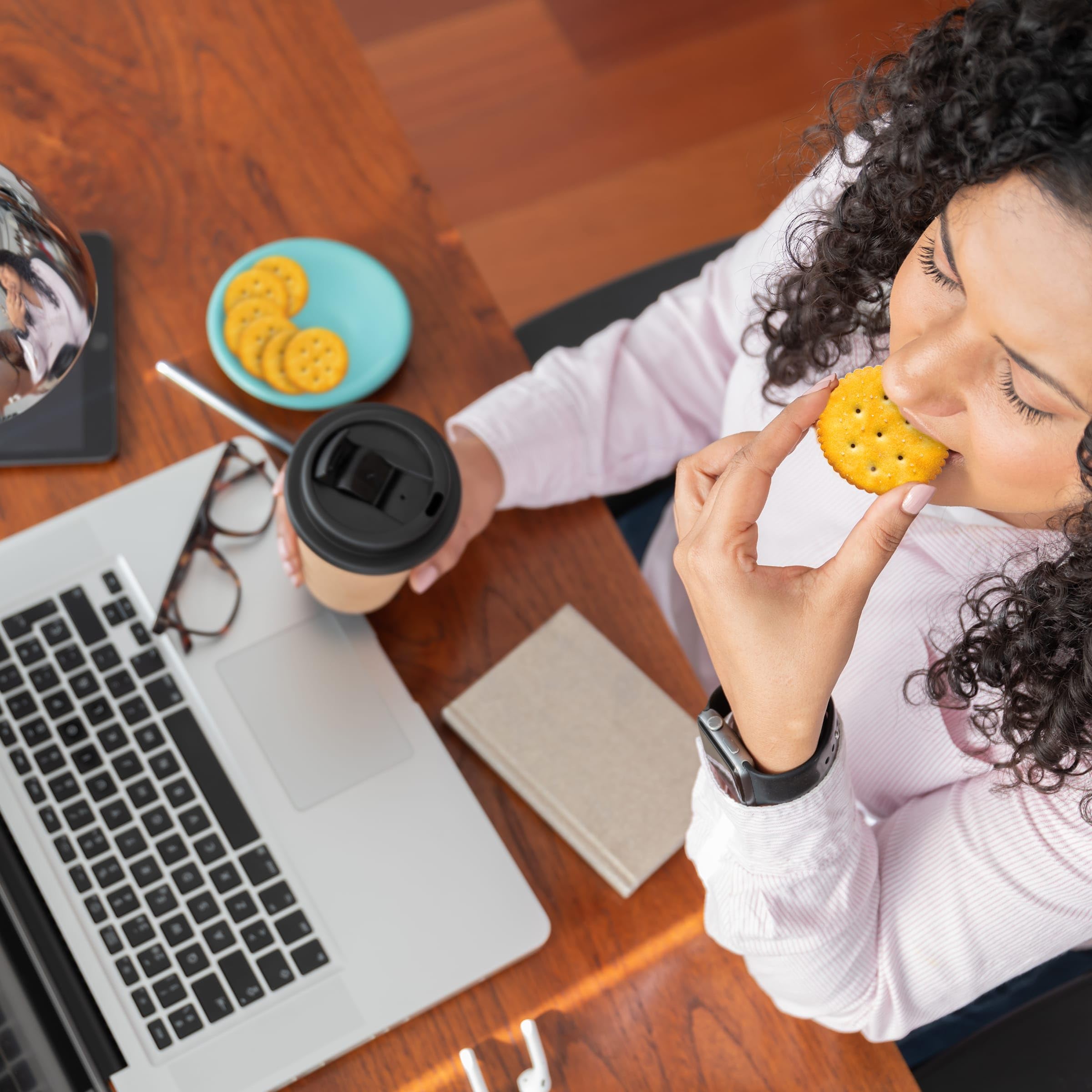 RITZ Hot Honey Crackers, Snacks for Kids and Adults, Lunch Snacks, 13.7 oz - Image 7